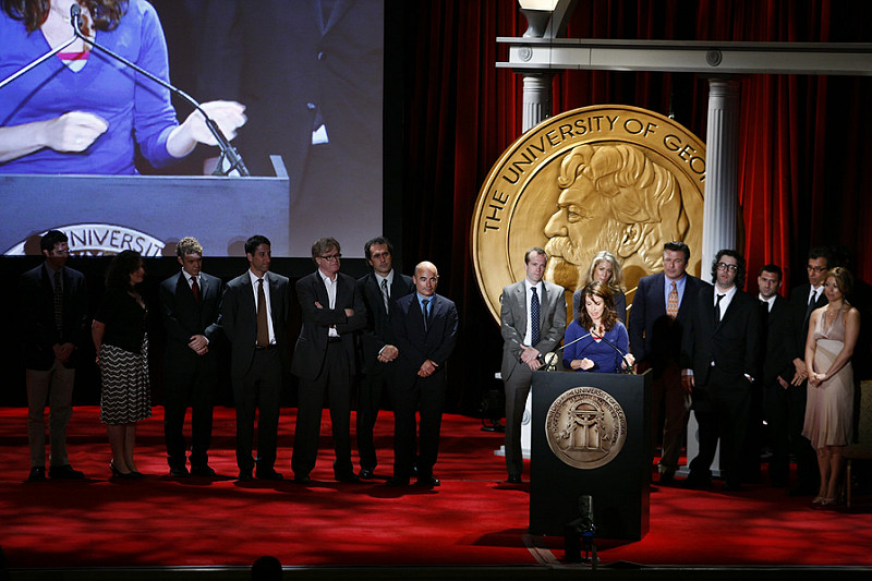 Tina Fey speaks at the 2008 Peabody Awards with the cast & crew of 30 Rock