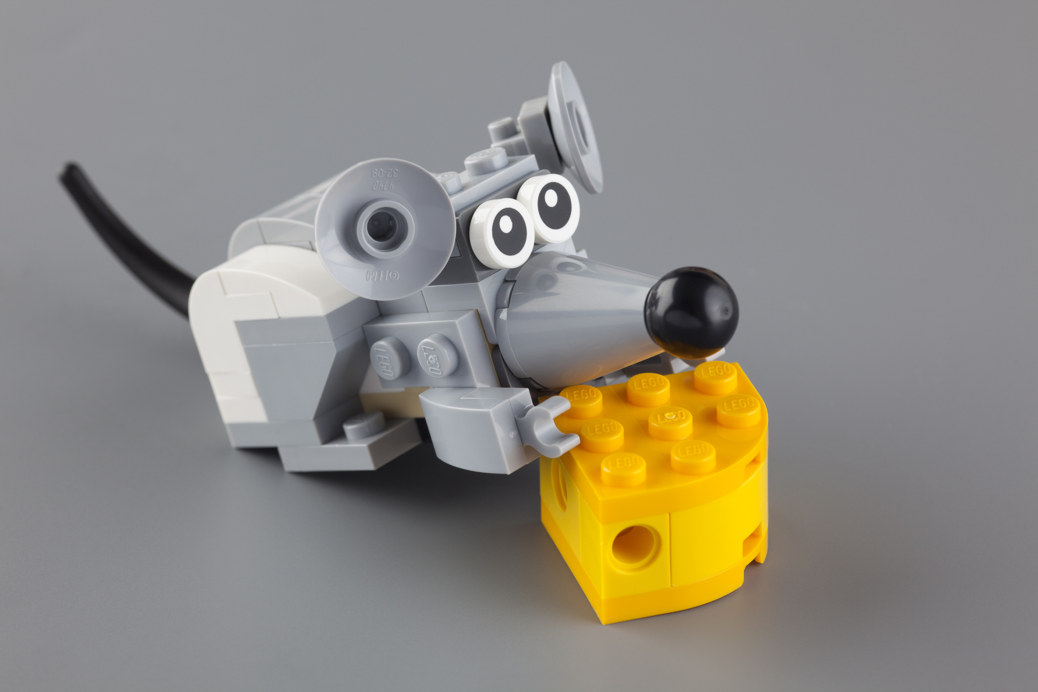 lego cartoon mouse